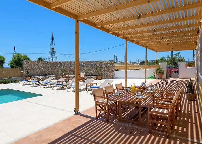 Vila Dorinna Lakhania